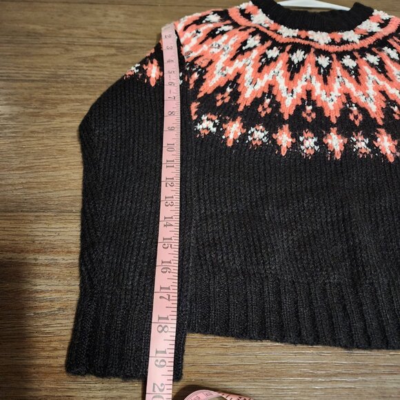 Hooked Up by IOT Juniors' Fair Isle Crewneck Sweater NWT Black & Pink Small - Picture 4 of 9